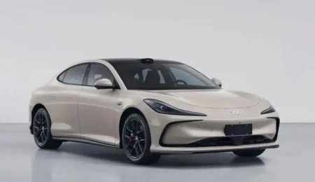 上汽集團：今年起，半固態(tài)電池將在智己 L6 等新車上量產(chǎn)應用