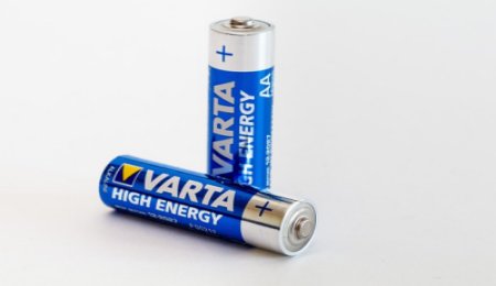 終止！退股！識破固態電池“騙局”？
